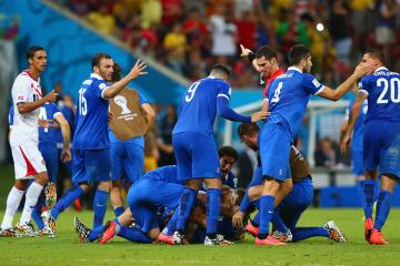 世俱杯参赛资格-包含波兰队横扫法国队，林高远惊艳四座的词条