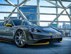 世俱杯改制-审判日，迪巴拉的光箭与巨人七寸