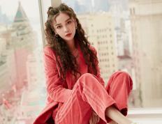 世俱杯分组-红潮压境，非洲雄狮如何用风暴节奏冲垮银河战舰