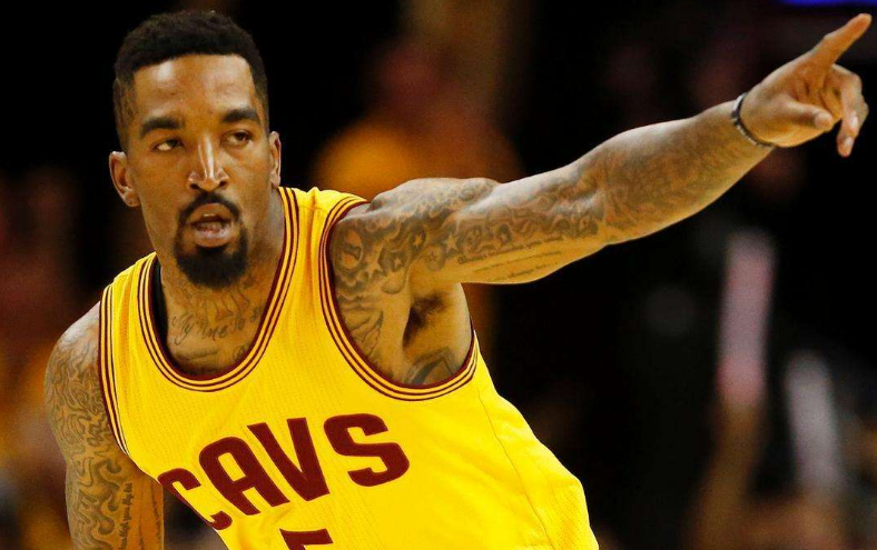 世俱杯决赛-雄鹿横扫骑士，毫无悬念