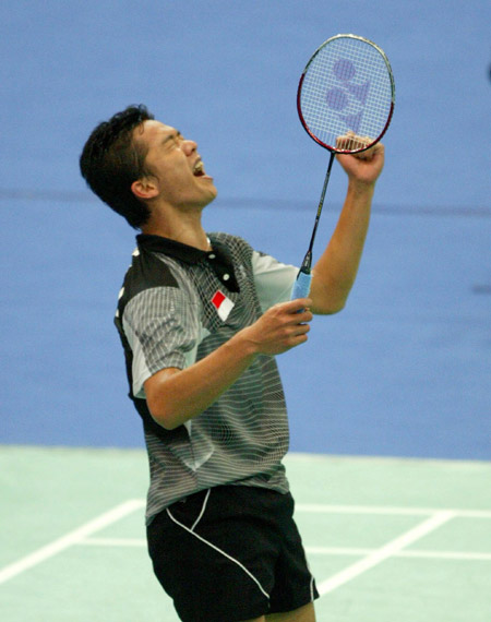 世俱杯时间-马来西亚羽毛球队逆转印尼羽毛球队，陶菲克制霸全场的简单介绍