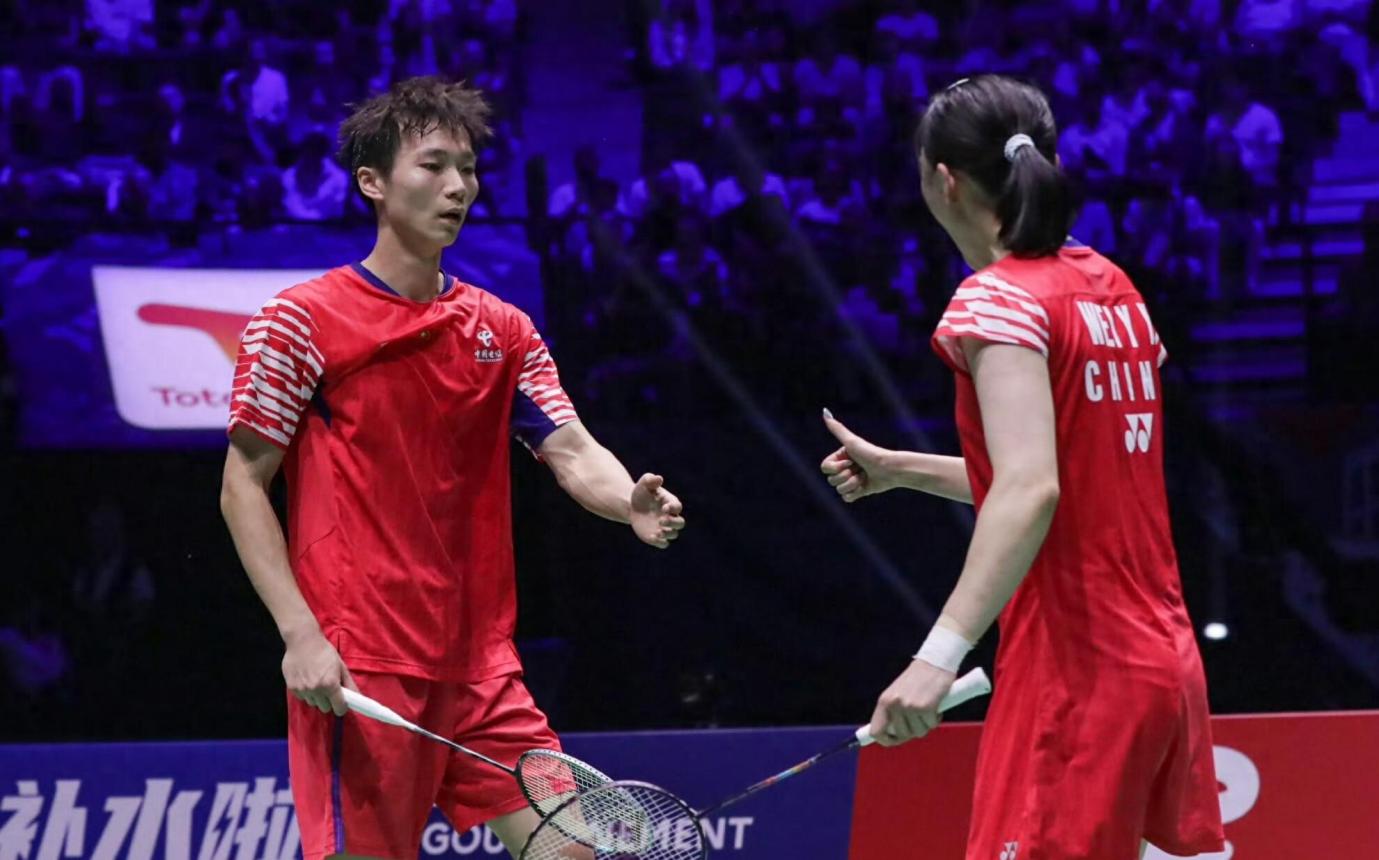 世俱杯直播-中国队碾压印度队，石宇奇统治全场