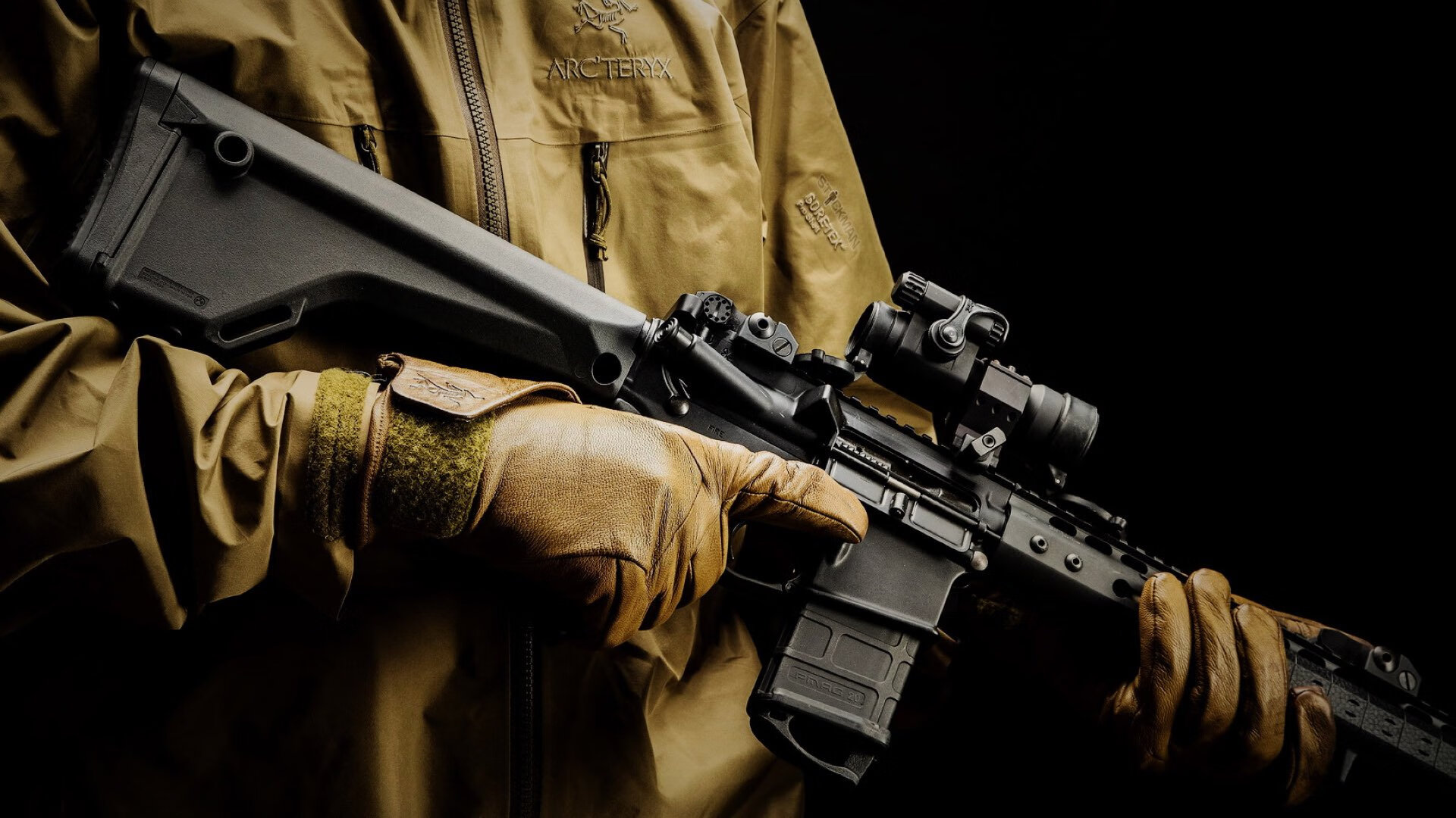 世俱杯参赛资格-焦点之战彰显巨星本色，莫兰特率灰熊力克猛龙完成自我正名