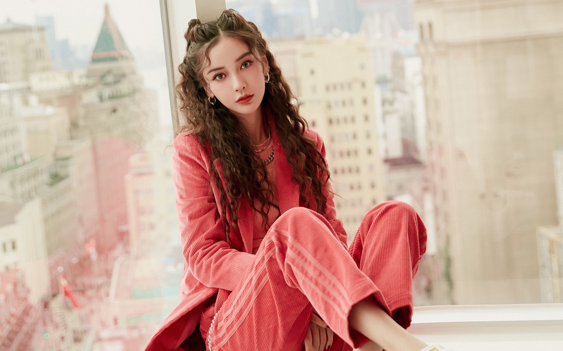 世俱杯分组-红潮压境，非洲雄狮如何用风暴节奏冲垮银河战舰